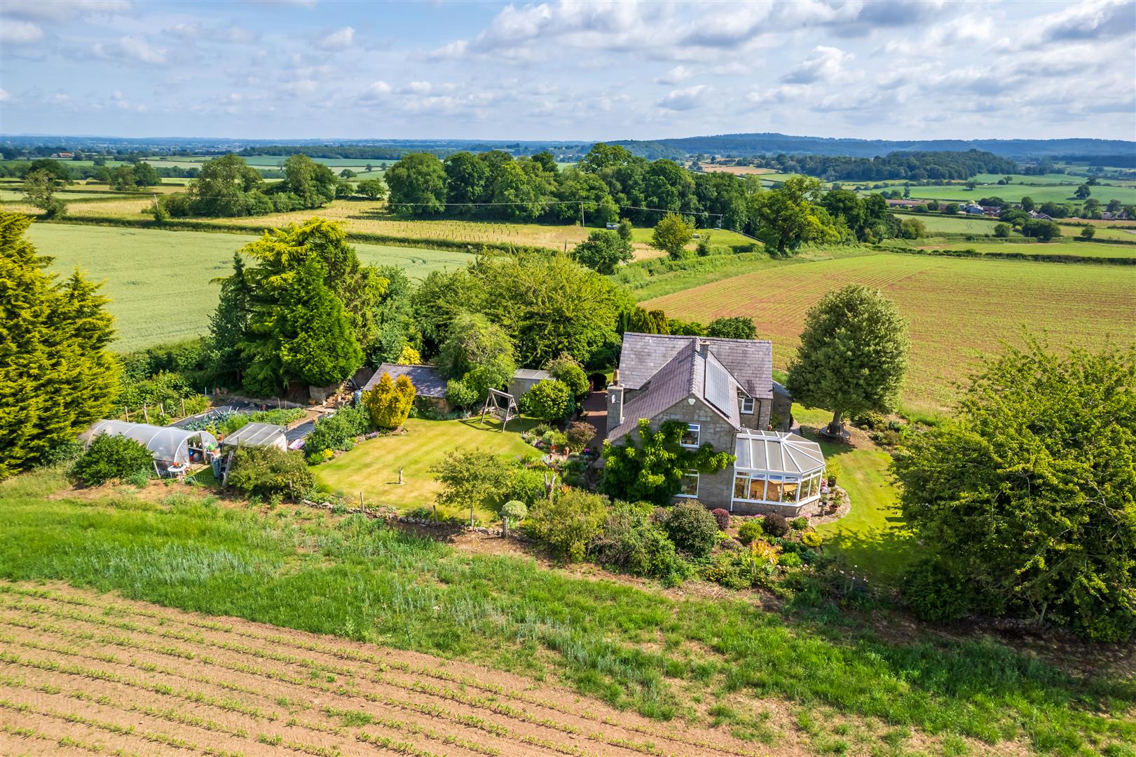 Sherwood Cottage , Shrewsbury, SY4 5PX SSTC Sherwood Cottage , Shrewsbury, SY4 5PX SSTC